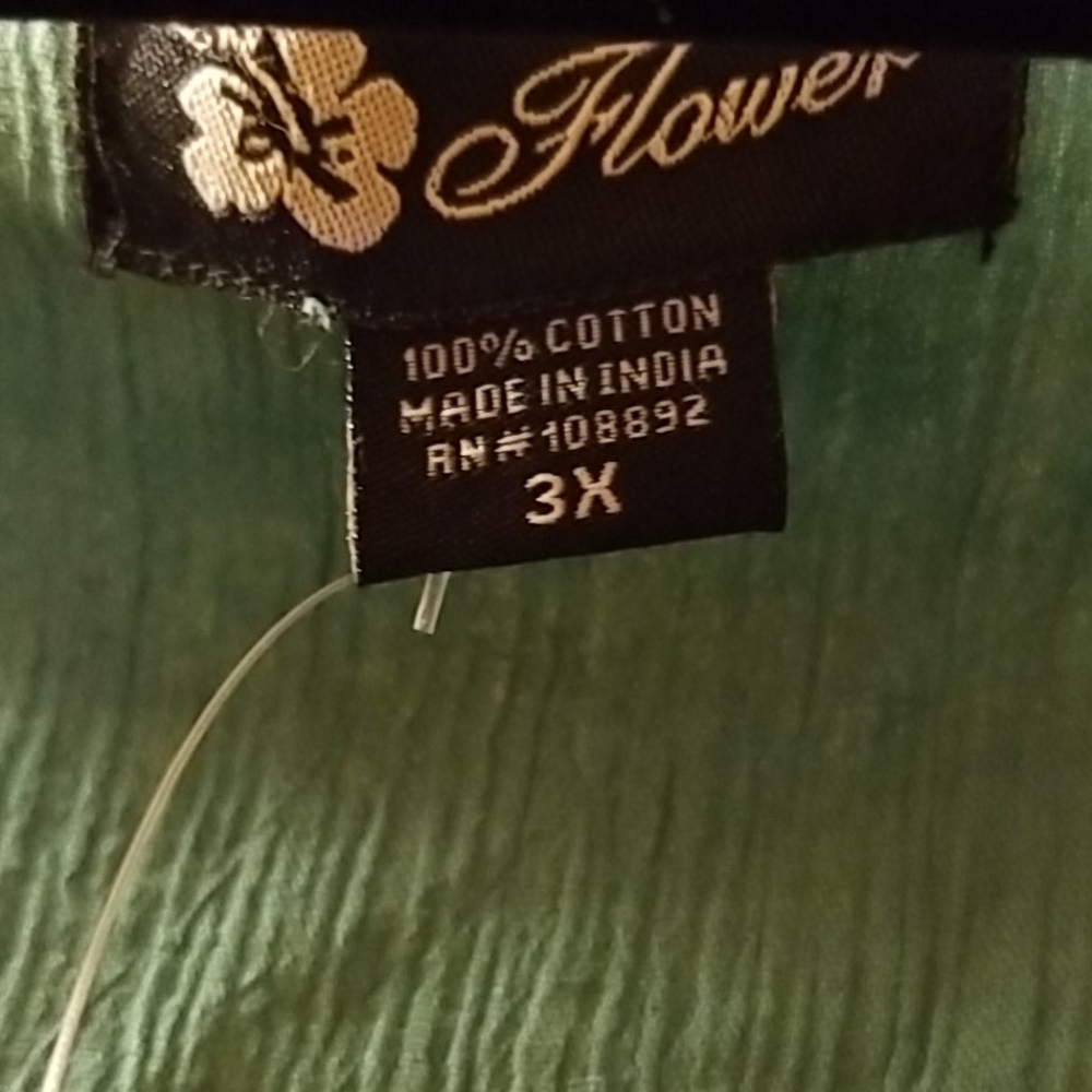 Flower Green Boho Top with Embroidery 3x - Picture 5 of 6